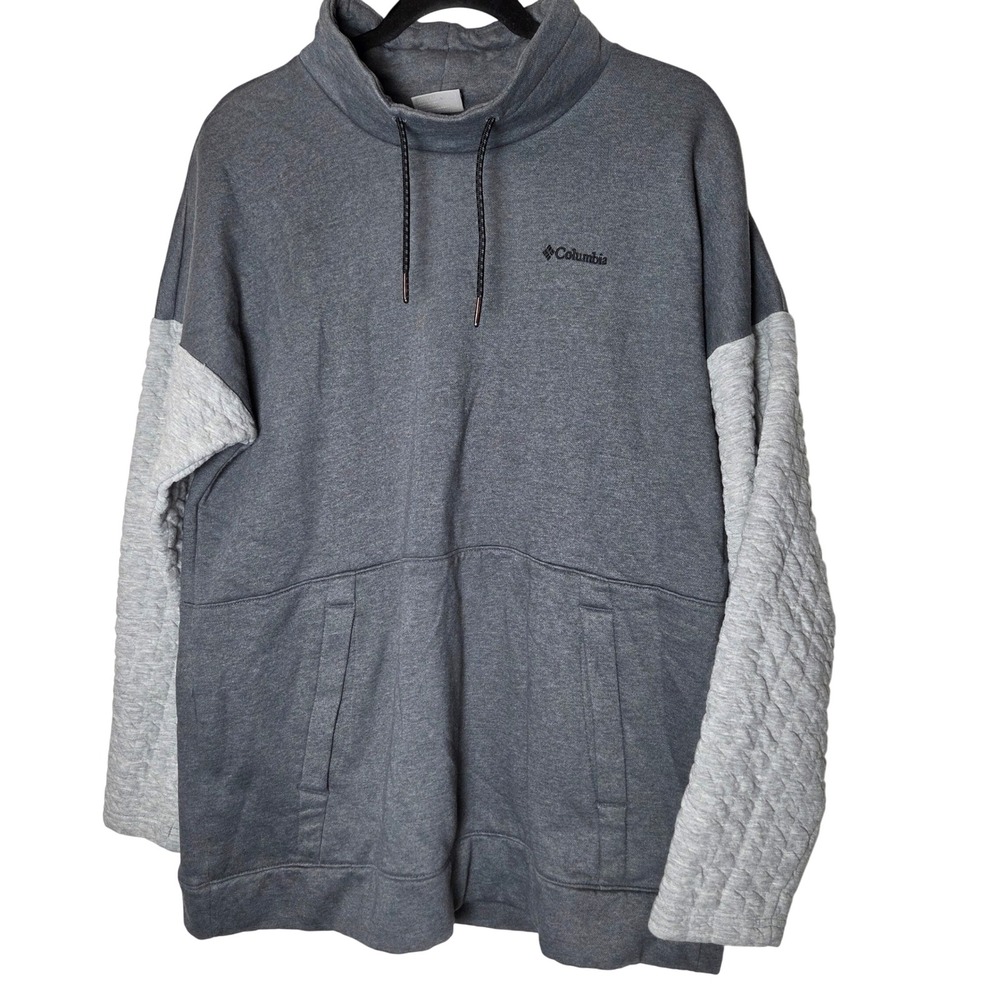 Coumbia two-tone gray cowl‎ neck seater Womens size large Athleisure Activewear